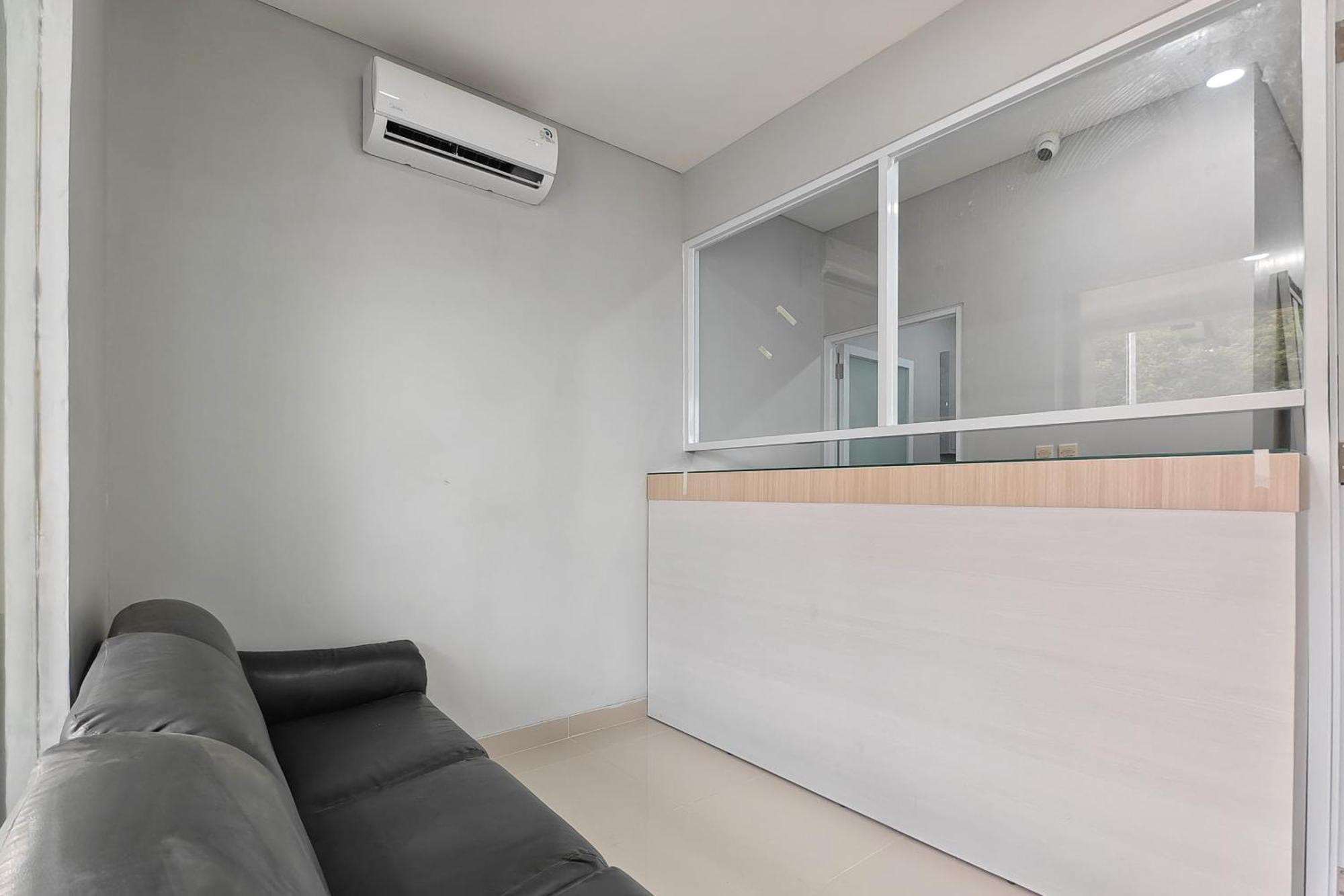 Urbanview Green Lake Sunter Residence Jakarta Exteriör bild